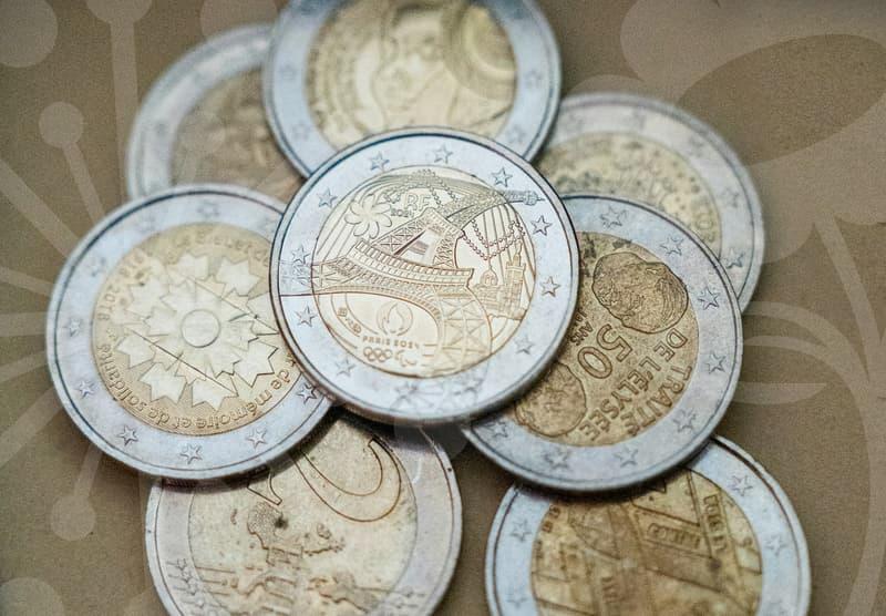 Overseas Jobs for Global Careers