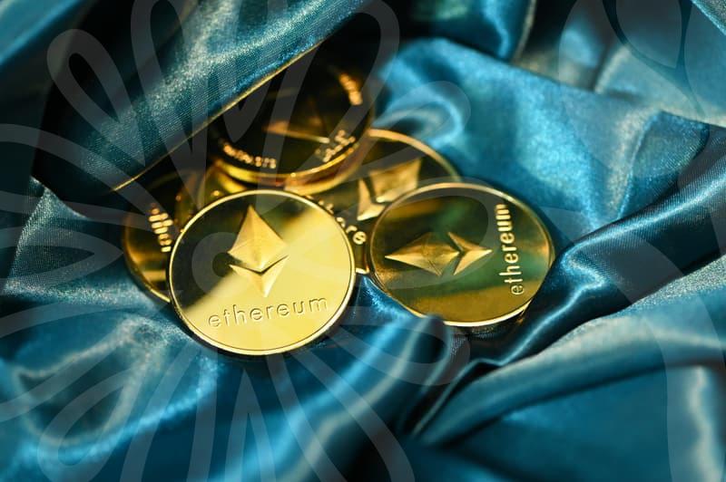 Smarter Currency Exchange Timing