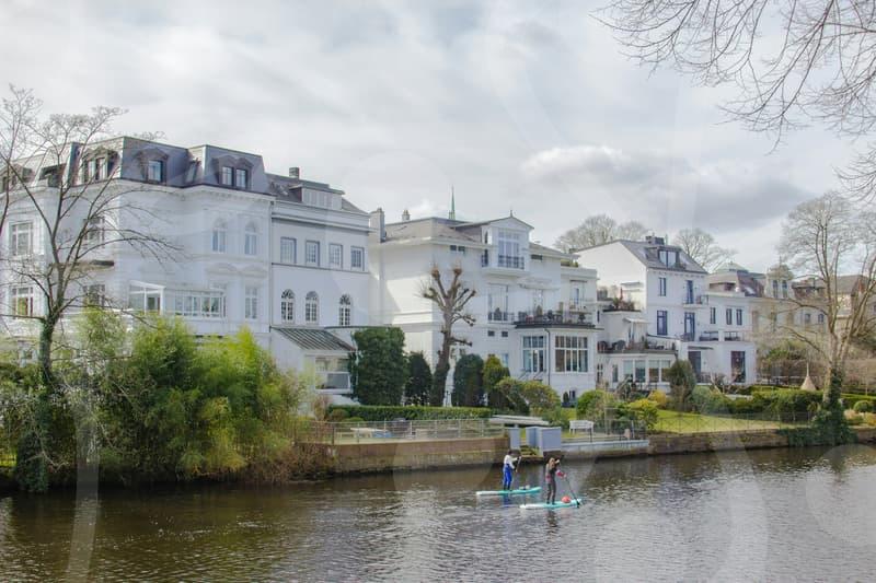 How LinkedIn changes a job search