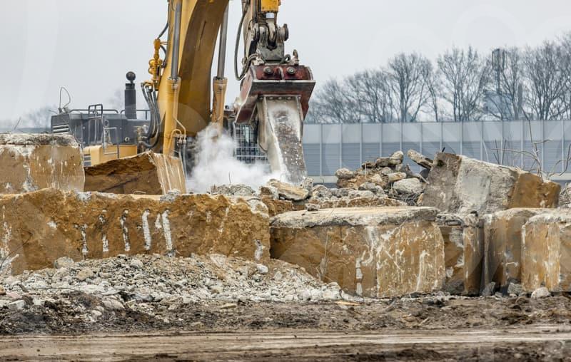 Customs guide when direct orders stall